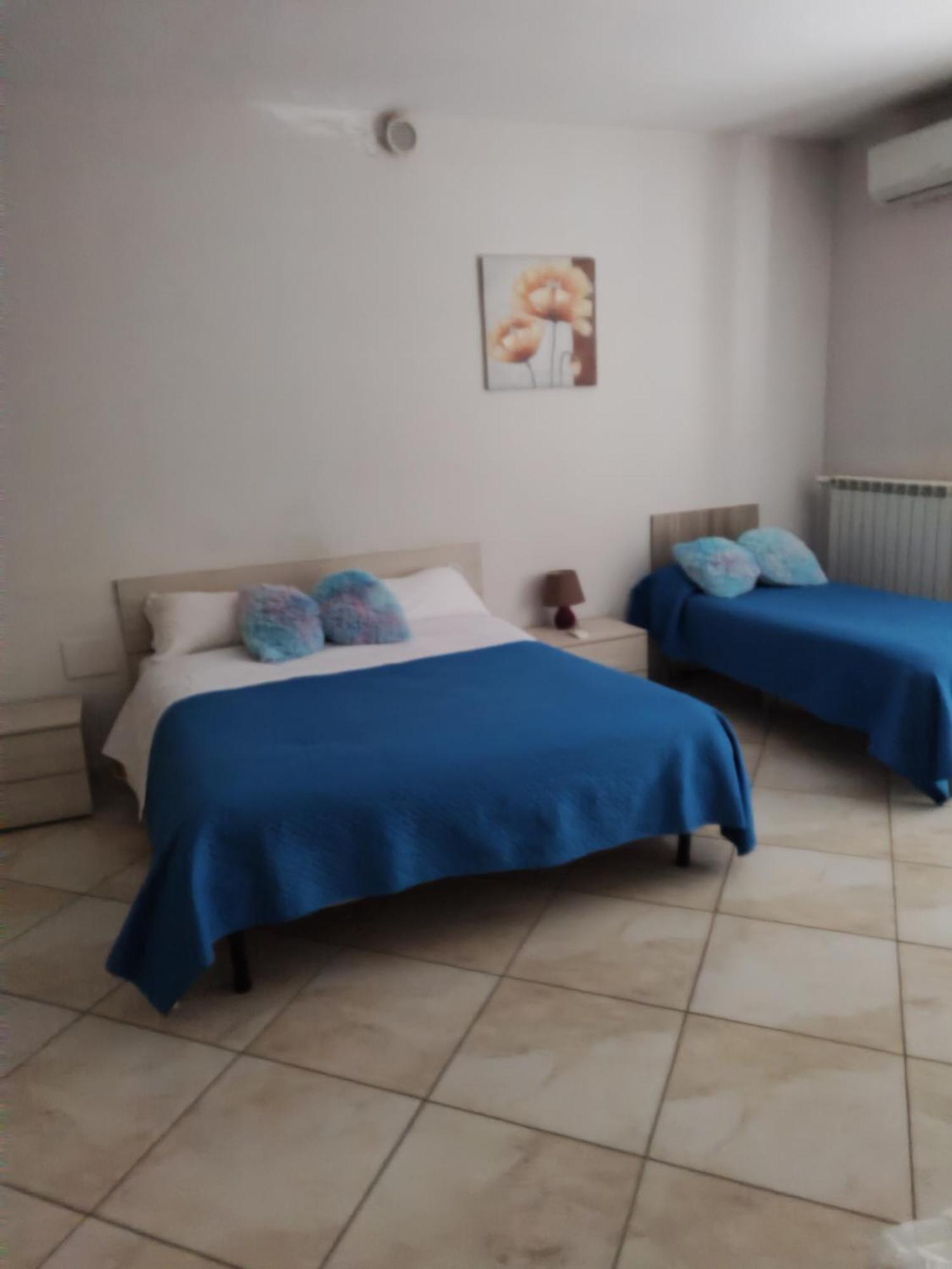 Sweet Home Giulia Locazione Ad Uso Turistico Cimitile Room photo
